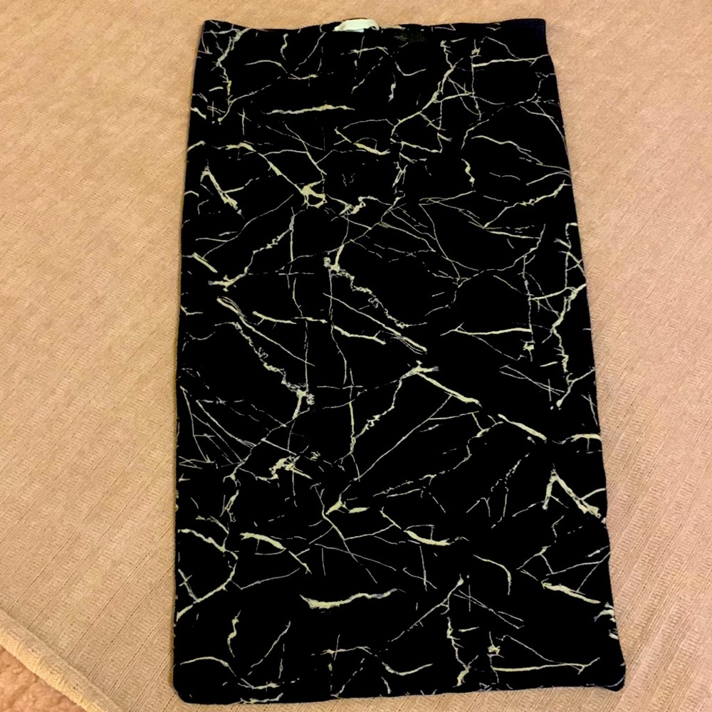 Women’s H&M size S stretch pencil skirt